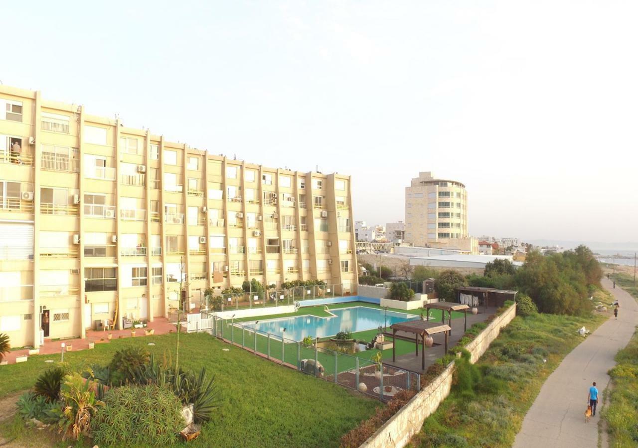 Apartamento Ha-aliya Sea View Nahariya Exterior foto